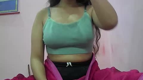 ishika_singh_ online show from January 2026 02:38:01 AM