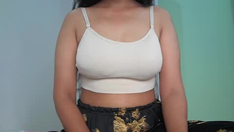 ishika_singh_ online show from July 2026 03:23:01 AM