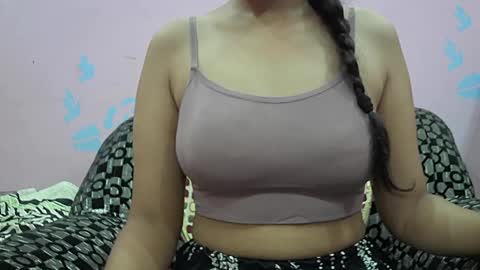 ishika_singh_ online show from July 2026 01:45:02 AM