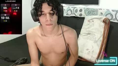 Snapshot of isidroglasc chatting on October 2025 09:15:01 PM Isidro online show from October 2025 09:15:01 PM