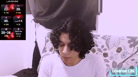 Snapshot of isidroglasc chatting on December 2025 03:46:01 AM Isidro online show from December 2025 03:46:01 AM