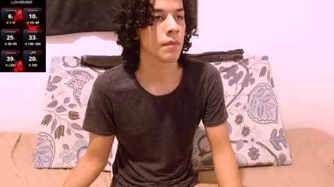 Snapshot of isidroglasc chatting on March 2026 02:06:02 AM Isidro online show from March 2026 02:06:02 AM