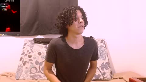 Snapshot of isidroglasc chatting on March 2026 01:21:02 AM Isidro online show from March 2026 01:21:02 AM