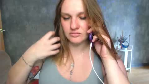 isingle_mom online show from June 2026 11:15:01 AM