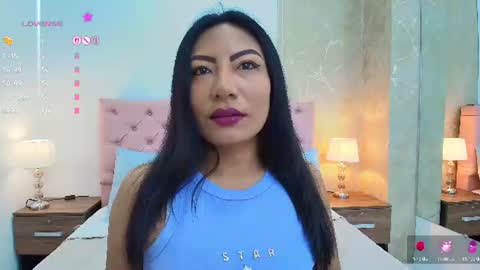 Isis Choi online show from July 2026 07:26:02 PM