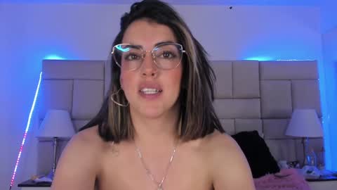 Pauli online show from December 2024 10:47:02 PM