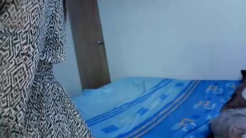 Snapshot of isis_pink chatting on January 2025 08:59:01 PM Alaya online show from January 2025 08:59:01 PM