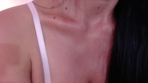 isis_stark online show from September 2025 11:52:01 PM