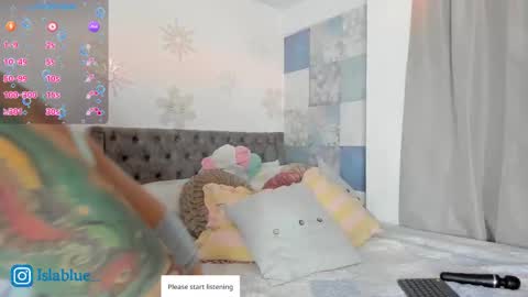 Isla Blue online show from February 2026 03:26:02 AM