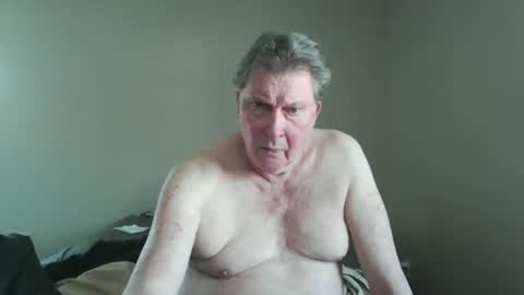 island625103 online show from May 2026 08:39:01 PM