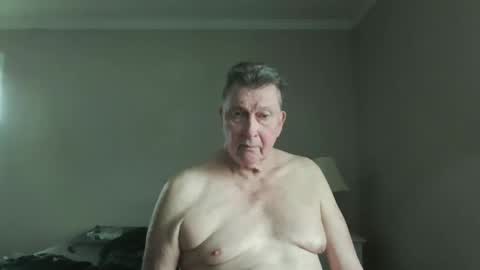island625103 online show from May 2026 09:54:01 PM