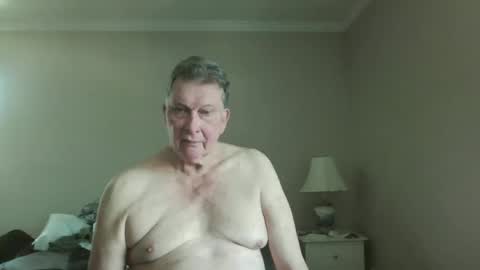 island625103 online show from June 2026 04:18:01 PM