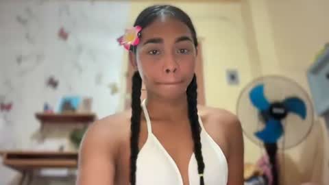 Alona online show from June 2026 12:15:01 PM