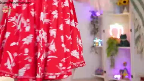 Lou  Peaches online show from July 2026 02:08:02 PM