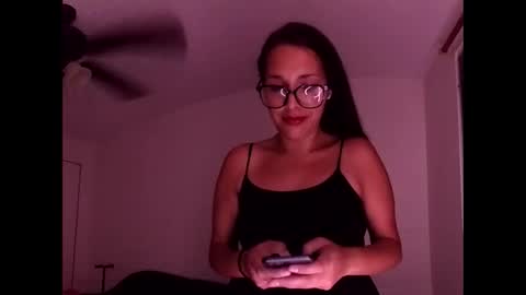 Snapshot of islandmilf777 chatting on October 2025 01:51:02 PM BiancaRose online show from October 2025 01:51:02 PM