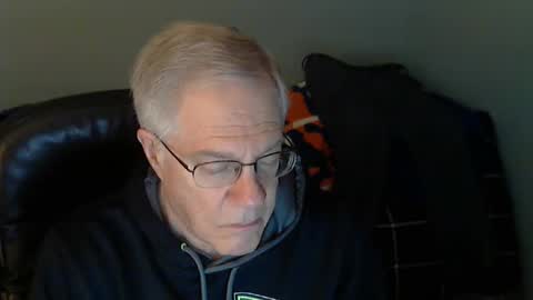 Snapshot of islesman22 chatting on December 2024 10:53:02 PM islesman22 online show from December 2024 10:53:02 PM