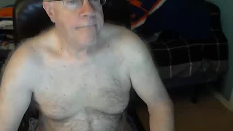 Snapshot of islesman22 chatting on December 2024 11:09:01 AM islesman22 online show from December 2024 11:09:01 AM