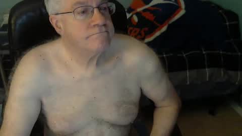 Snapshot of islesman22 chatting on February 2025 10:25:02 AM islesman22 online show from February 2025 10:25:02 AM