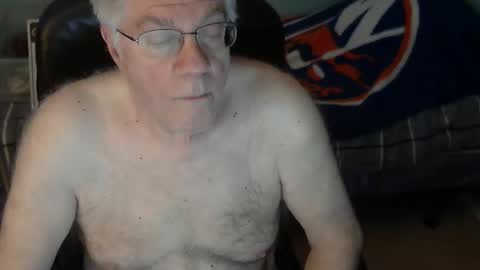 Snapshot of islesman22 chatting on February 2026 11:40:02 AM islesman22 online show from February 2026 11:40:02 AM