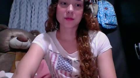 Issa online show from October 2025 01:49:01 AM