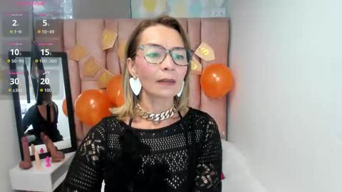 ISSA MILF online show from March 2026 02:11:02 PM