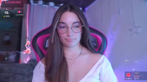 ISSA  online show from November 2025 06:54:01 PM