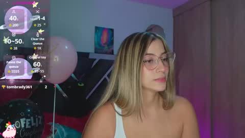 issabela_g1 online show from October 2025 01:33:02 AM