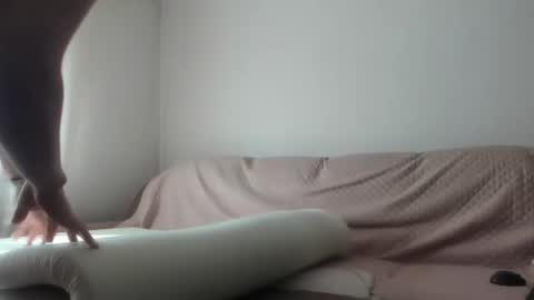 Issabelle online show from April 2026 06:07:02 AM