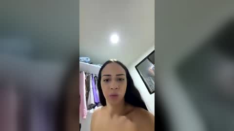 Isabella  online show from July 2026 07:05:01 PM