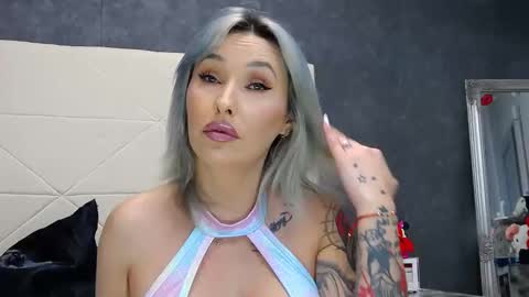 IssaSmyth online show from June 2026 07:31:01 AM