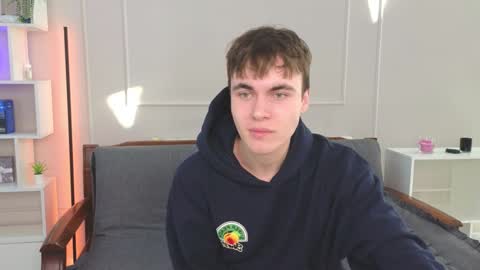 Snapshot of istairee chatting on January 2025 09:19:02 AM Maks online show from January 2025 09:19:02 AM