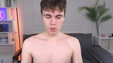 Snapshot of istairee chatting on January 2025 09:39:01 AM Maks online show from January 2025 09:39:01 AM