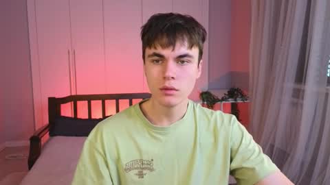 Snapshot of istairee chatting on January 2025 09:24:02 AM Maks online show from January 2025 09:24:02 AM