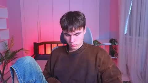 Snapshot of istairee chatting on February 2025 09:49:01 AM Maks online show from February 2025 09:49:01 AM