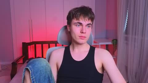 Snapshot of istairee chatting on February 2025 10:15:01 AM Maks online show from February 2025 10:15:01 AM