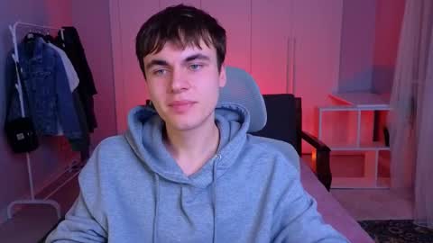 Snapshot of istairee chatting on February 2025 01:29:01 PM Maks online show from February 2025 01:29:01 PM