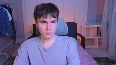 Snapshot of istairee chatting on February 2025 06:44:01 AM Maks online show from February 2025 06:44:01 AM