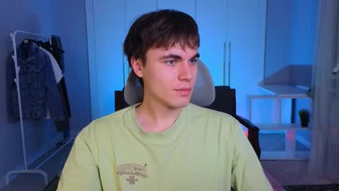 Snapshot of istairee chatting on February 2025 10:40:02 AM Maks online show from February 2025 10:40:02 AM