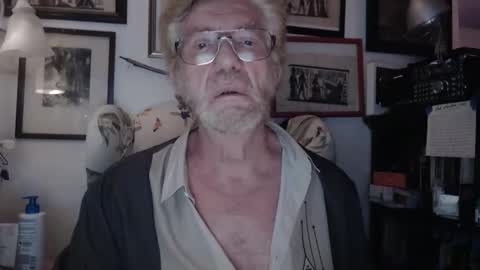 ImYourBitch online show from May 2026 03:02:01 AM