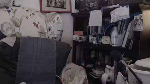 Snapshot of isubmissiveslut chatting on May 2026 04:07:02 AM ImYourBitch online show from May 2026 04:07:02 AM