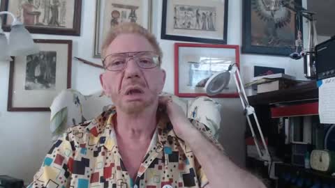Snapshot of isubmissiveslut chatting on June 2026 07:01:01 PM ImYourBitch online show from June 2026 07:01:01 PM