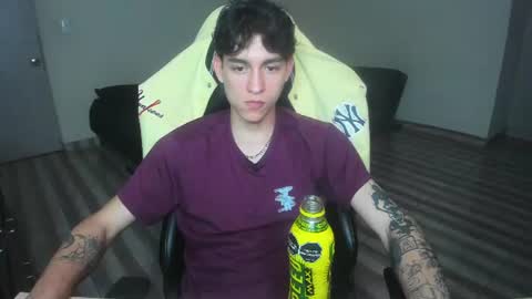 Snapshot of it_jhon chatting on July 2026 10:25:01 PM Jhon online show from July 2026 10:25:01 PM