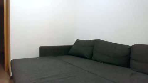 italianboybcn online show from January 2025 07:56:02 PM