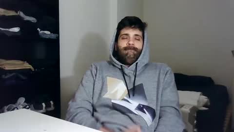 italianboybcn online show from January 2025 07:21:02 AM