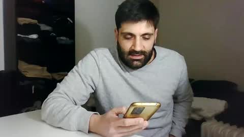 italianboybcn online show from January 2025 10:35:01 PM