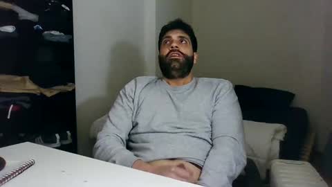 italianboybcn online show from January 2025 09:51:02 PM