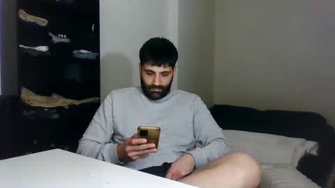 italianboybcn online show from January 2025 06:43:01 PM