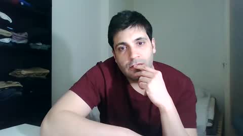 italianboybcn online show from January 2025 08:43:02 PM