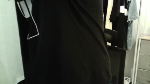 italianboybcn online show from September 2025 08:47:02 PM