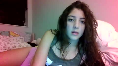 ItalianKitty online show from October 2025 02:06:01 AM